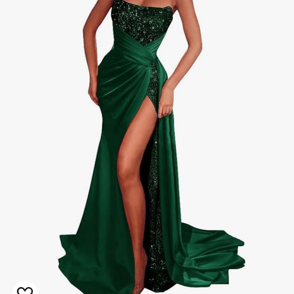 Emeral green gown with high slit and train